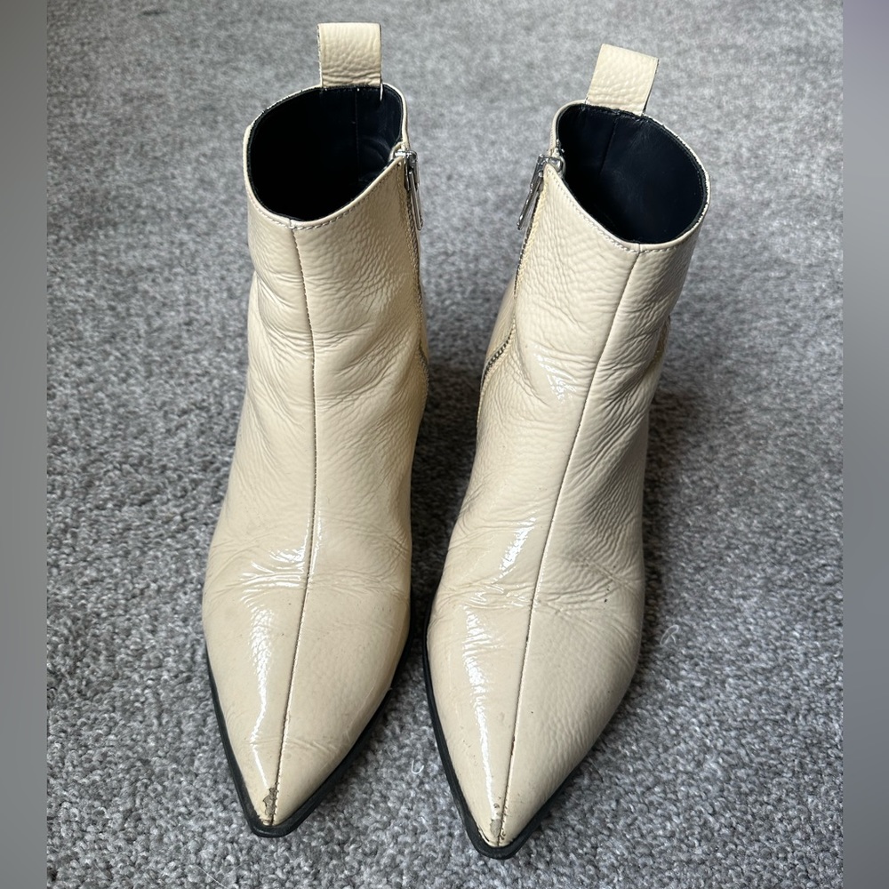 Everlane Boss Boot - Picture 3 of 7